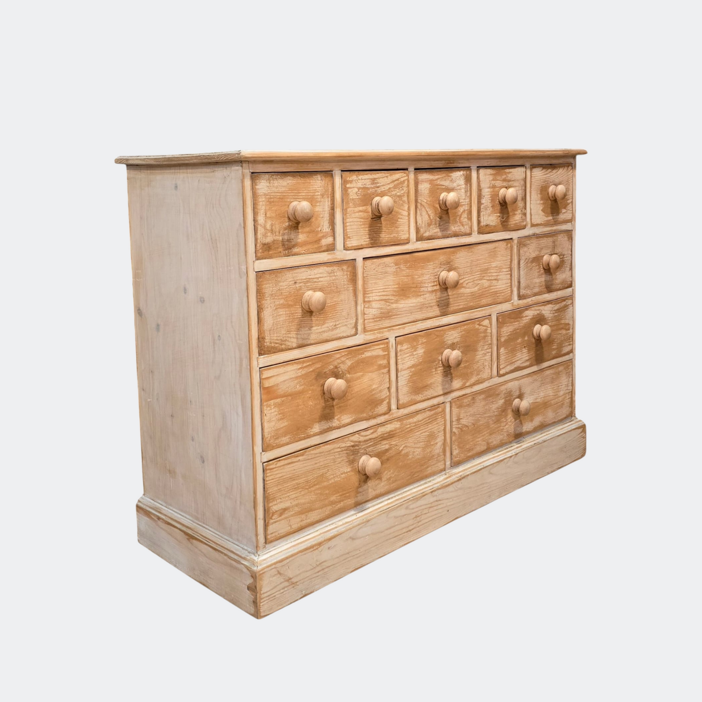 Pine Chest of Drawers